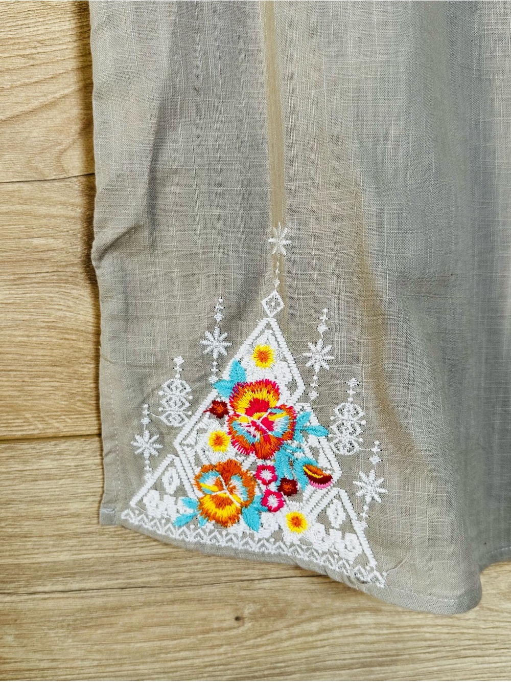 Savanna Jane Gray V-Neck Tunic with Pink, Yellow & Blue Floral Embroidery - Picture 5 of 12